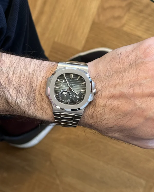 Audemars Piguet Royal Oak am Handgelenk